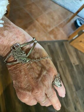 Silver dragon -Accent Bracelet and Ring Set -Women’s Jewelry